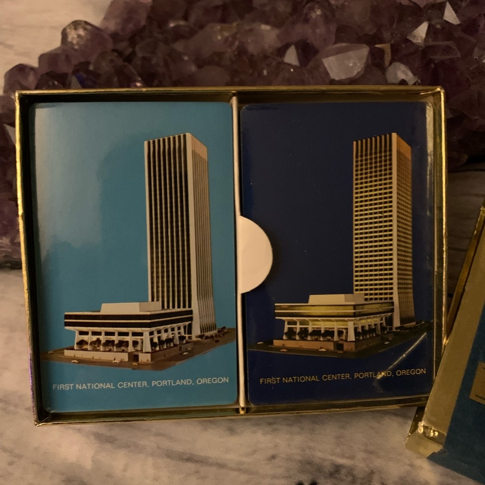 Vintage First National Bank of Oregon playing cards